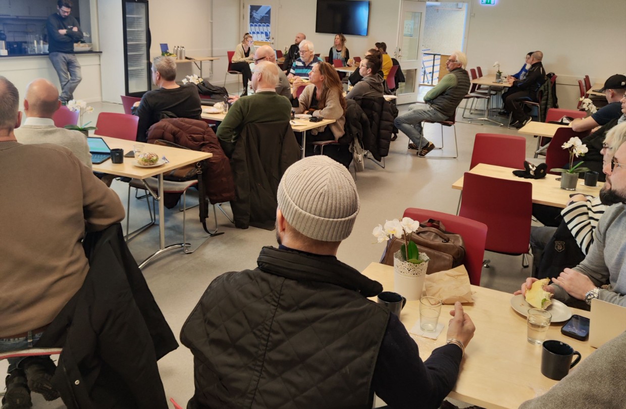 Grupp av människor på Föreningsforum