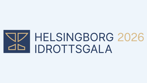 Tre kvinnor som skrattar tillsammans.